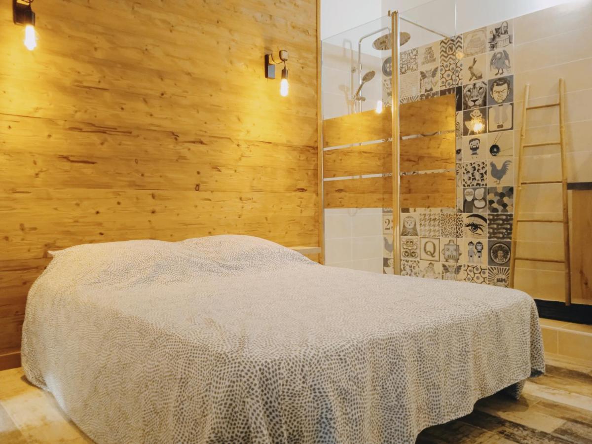 Gite Du Mas De La Finiere ,Avec Spa Interieur Chateaurenard Exterior photo