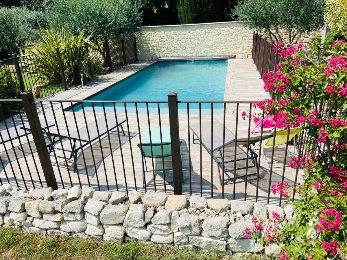 Gite Du Mas De La Finiere ,Avec Spa Interieur Chateaurenard Exterior photo